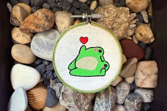 Cute Frog Machine Embroidery Design Review